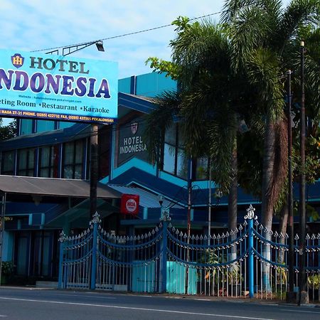 Hotel Indonesia Pekalongan Esterno foto