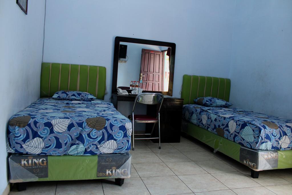 Hotel Indonesia Pekalongan Esterno foto