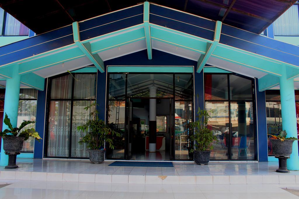 Hotel Indonesia Pekalongan Esterno foto