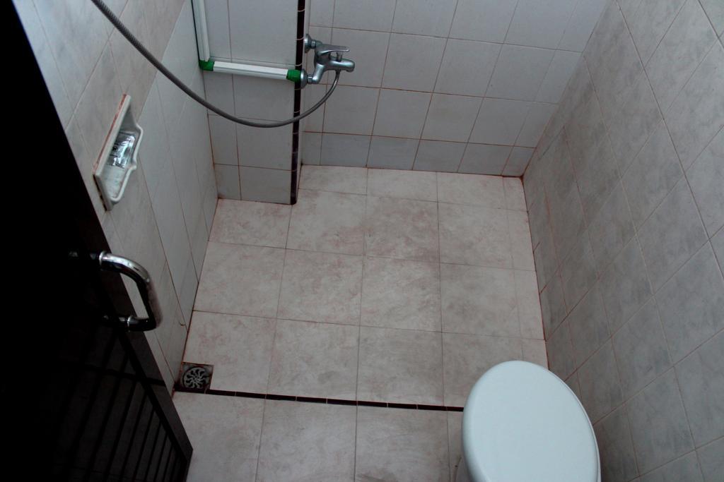 Hotel Indonesia Pekalongan Esterno foto