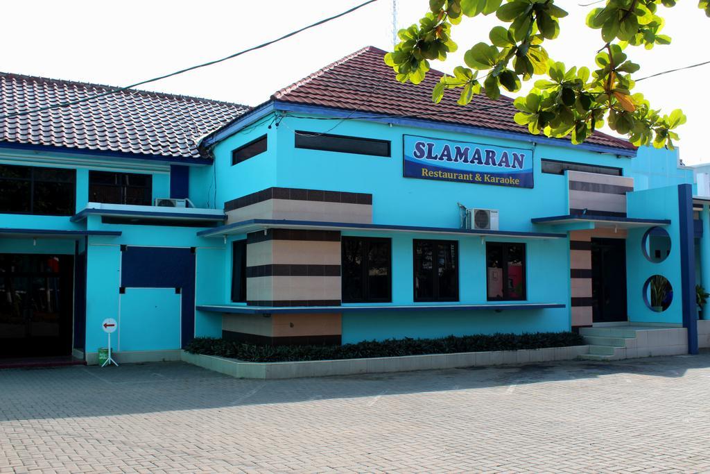Hotel Indonesia Pekalongan Esterno foto